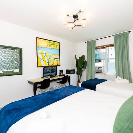6768 Collins Miami Stays Miami Beach Ngoại thất bức ảnh